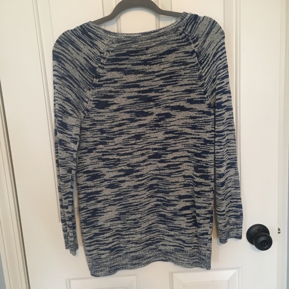 NWT Vince Camuto sweater - Picture 4 of 4